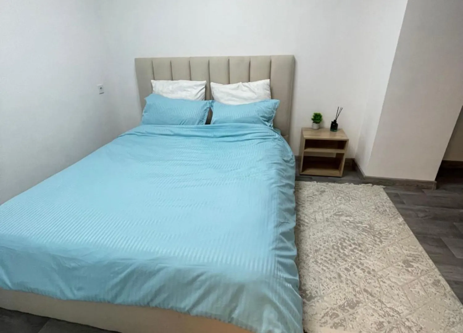 3-Rooms Apartment In The Center Of Almaty Kazakhstan