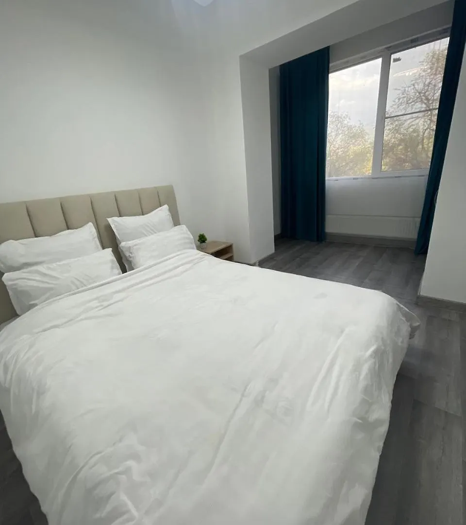 3-Rooms Apartment In The Center Of Almaty