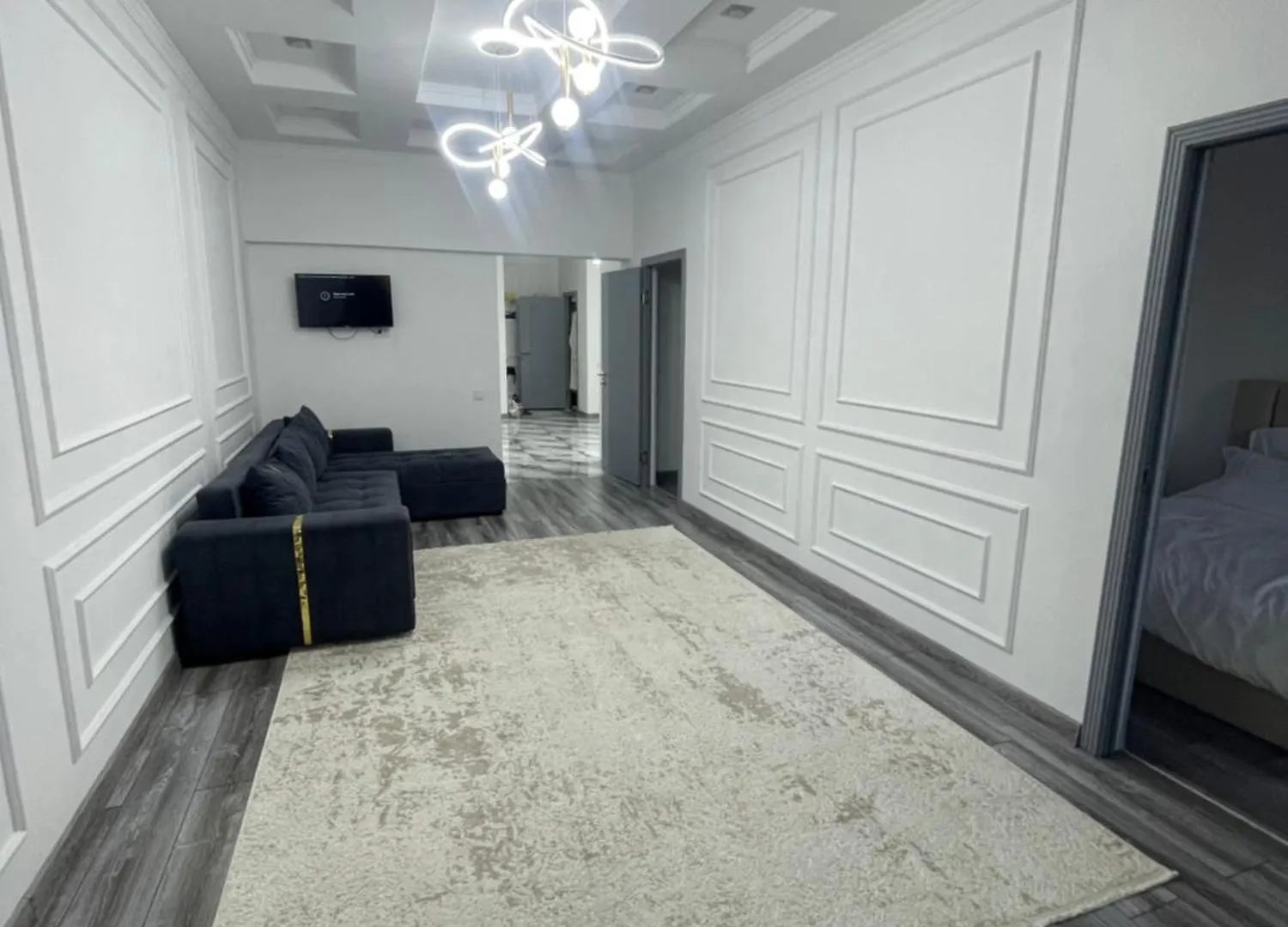 3-Rooms Apartment In The Center Of Almaty